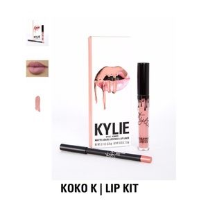 🔥🔥2 Kylie Jenner Lip Kits Bundle